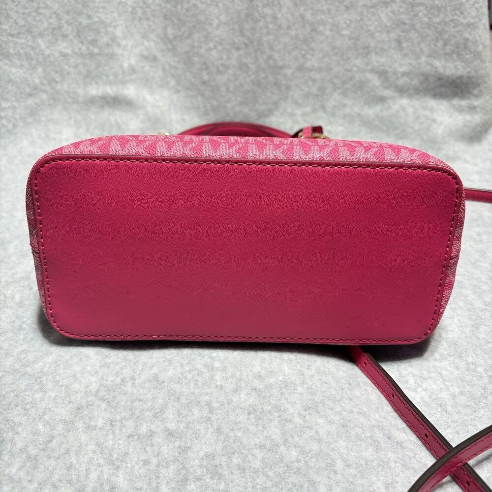 Michael Kors XS Carry All Jet Set Travel Tote ELECTRIC PINK MK GUC Crossbody - Picture 6 of 10
